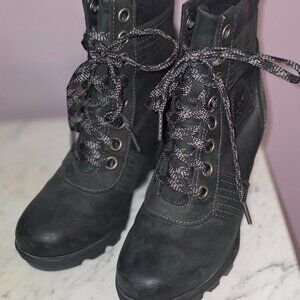 Sorel Lace Up Combat Ankle Boots Black Lug Sole Leather Textile NL3046 Size 7